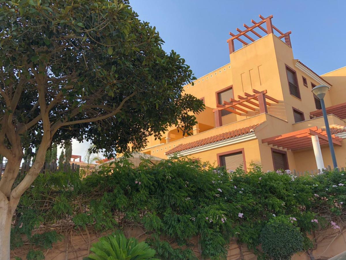 Apartamento Maria Isabel En Los Collados Golf - 阿桂拉斯 外观 照片